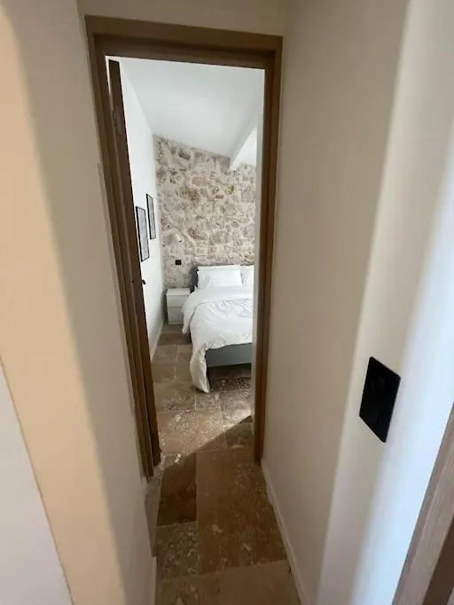 Strelizia - New Central Old Antibes For 4 Ac Apartment